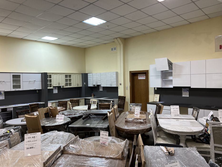 Кухні, меблі на замовлення