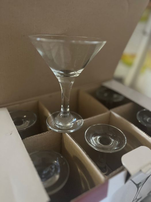 Посуд новий ціна 300грн