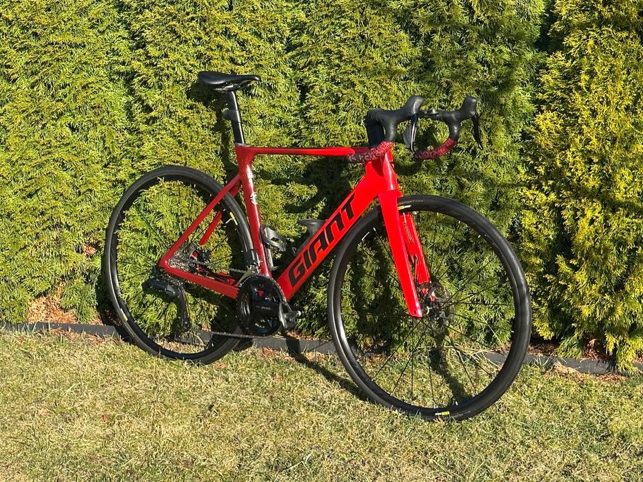 Rower szosowy aero GIANT PROPEL rozmiar M, Di2 Shimano 105 R7100