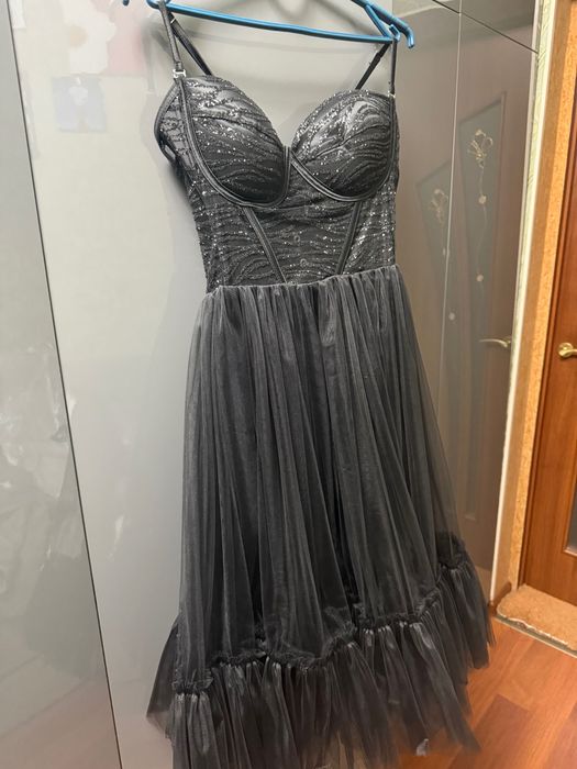 Чарівна сукня для випускного чи іншого свята