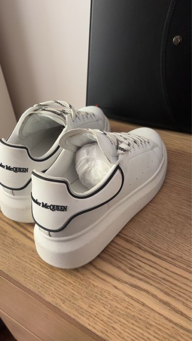 Sapatos alexander McQueen