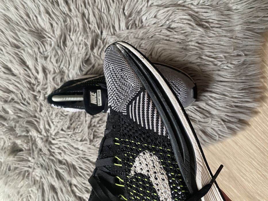 Nike Flyknit Racer Black,бігові кросівки найк,кросівки для спорту