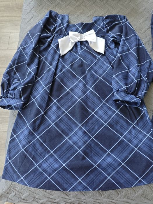 Продам дуже стильну сукню на дівчинку 10-11 років