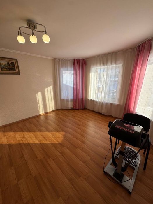 Будинок з банею та газом в Бучі