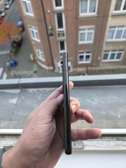 Продам Samsung S21 ultra 12/256 на 2 sim SM-G998B/DS  в дуже гарному с