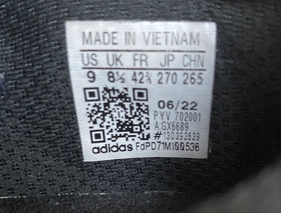 Кросівки чоловічі 42 р