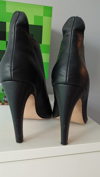 Botki damskie półbuty Reserved r.37