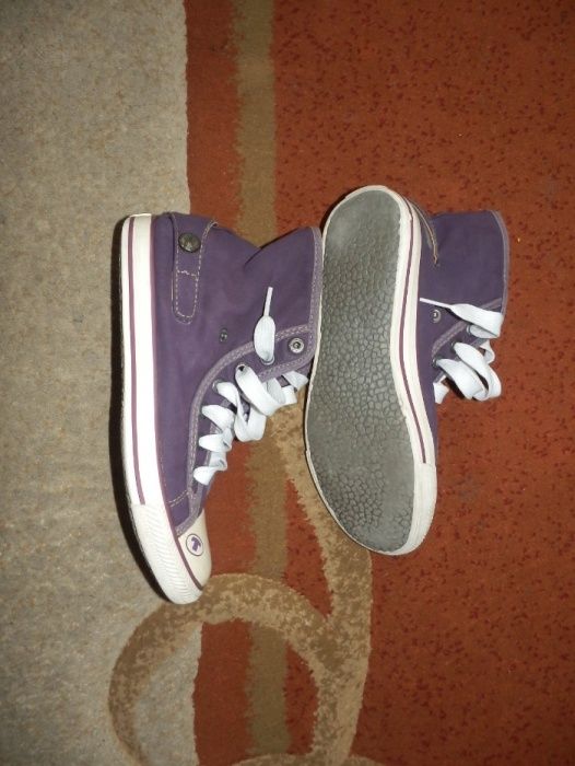 Кеды и кроссовочки .