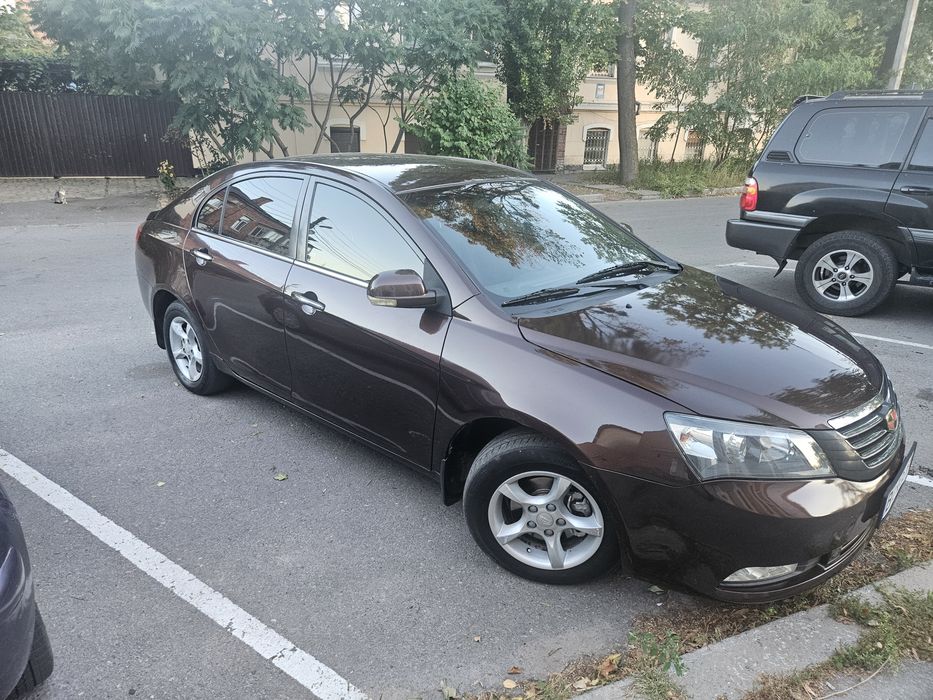 Продаж автомобіля Gelly Emgrand ec7