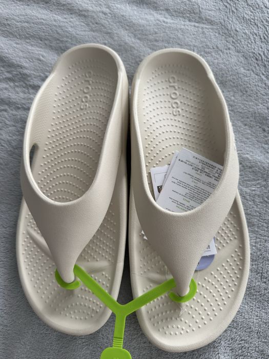 Крокси  жіночі Women’s Mellow Recovery Flip , оригінал!