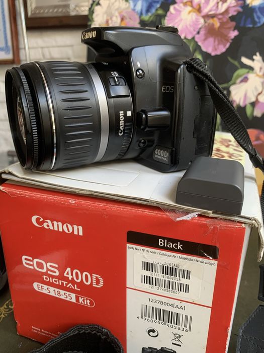 Дзеркальний фотоапарат Canon EOS 400D + 18-55мм