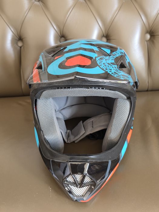 Kask rowerowy downhill/enduro O'Neal, model Sonus Strike, full face