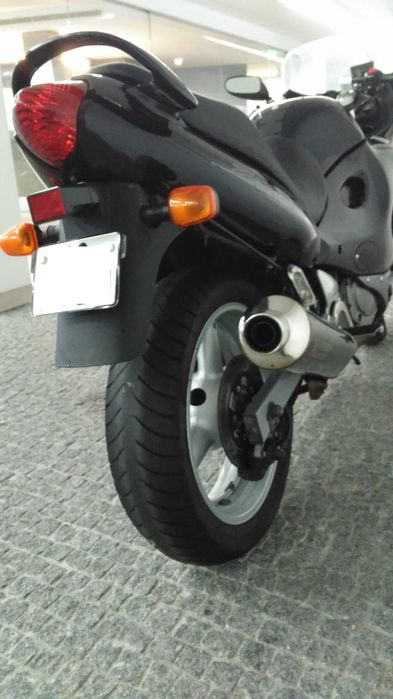 Suzuki GSX 750 F