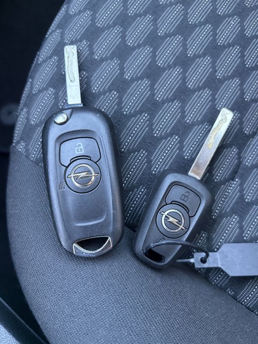 Opel Astra 1.6 business CDTI