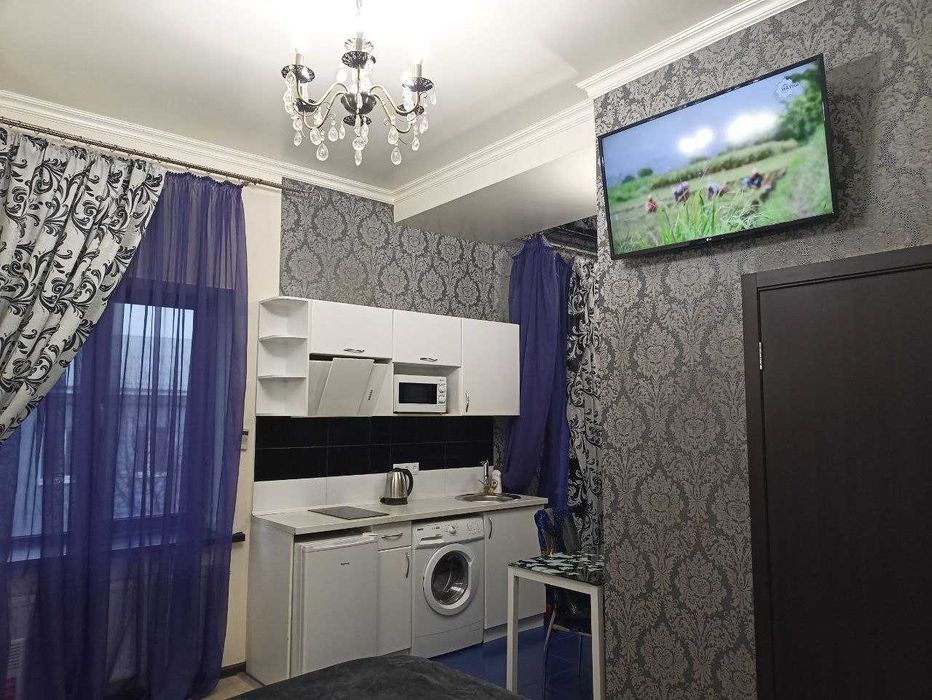 "Romantic" подобово квартира в центрі Харкова. м.Наукова