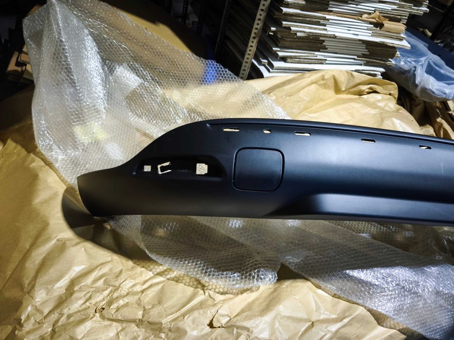 Zderzak tył tylny dokładka spoiler Renault Clio IV kombi oryginał NOWY
