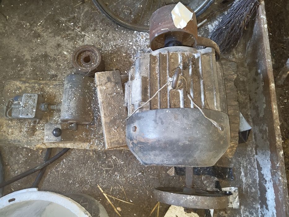 Silnik 4,5 kw  742119