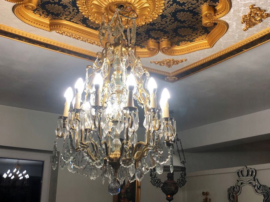 Pałacowy duży żyrandol JASNY BRĄZ + KRYSZTAŁ