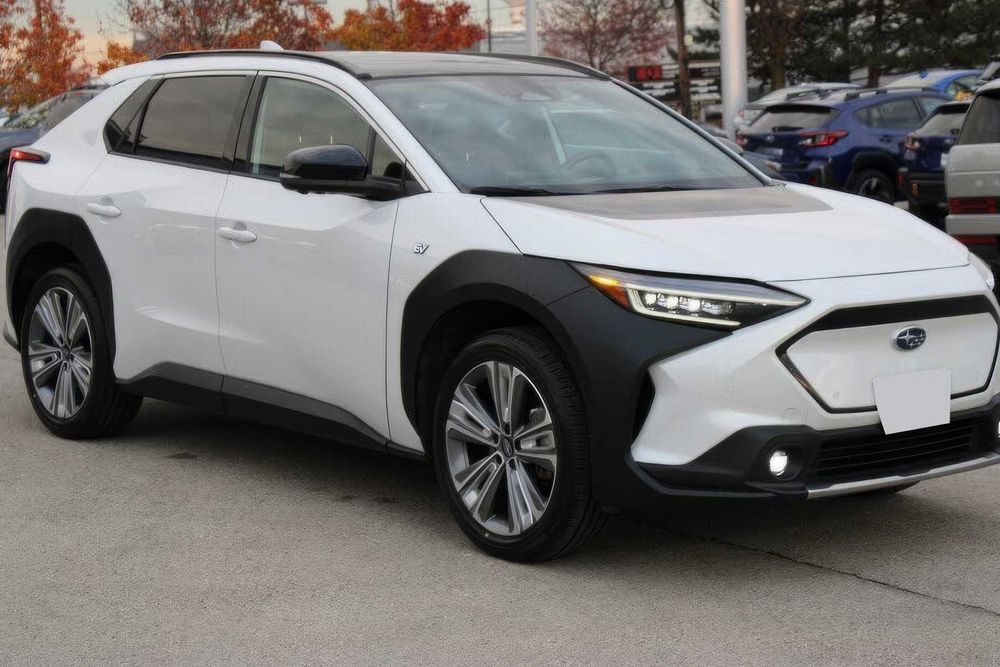 Subaru Solterra Touring      2023