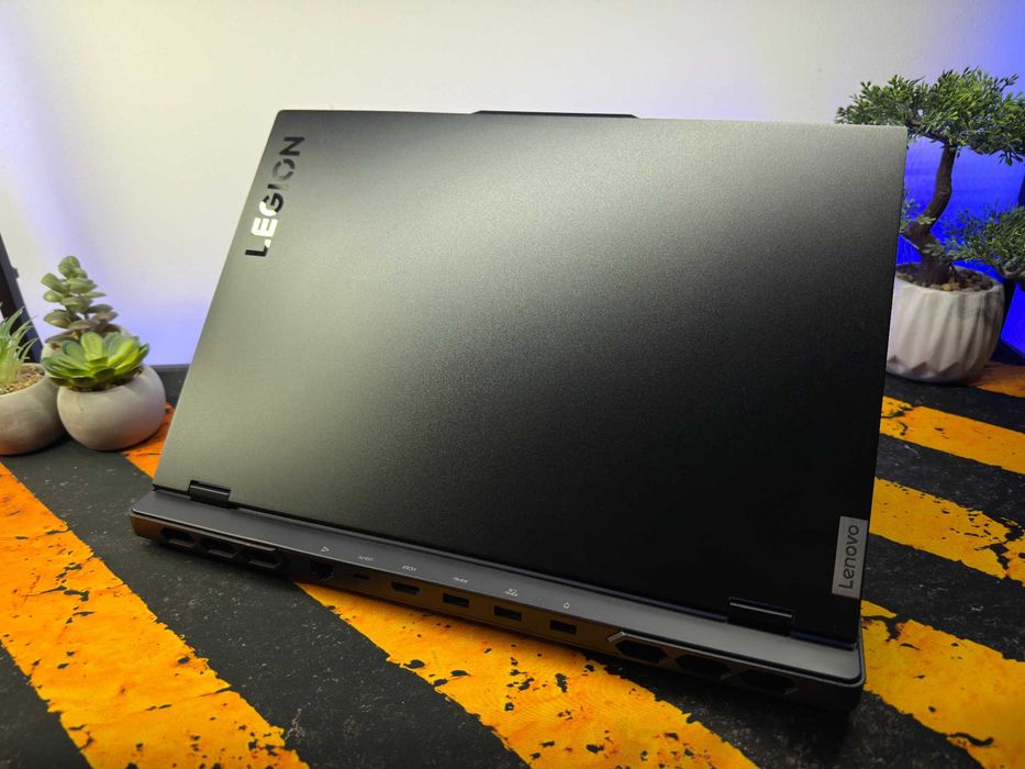 Lenovo Legion PRO 7, rtx4090, core i9-14900hx, 32/2tb, 240hz