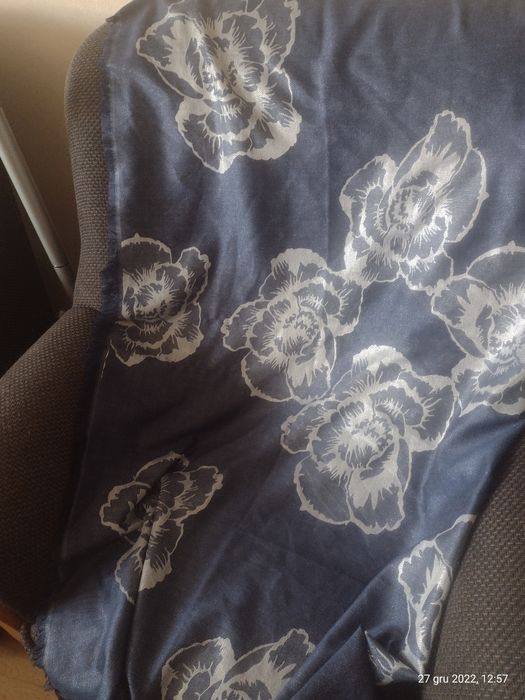 Chusta pod szyję, szal