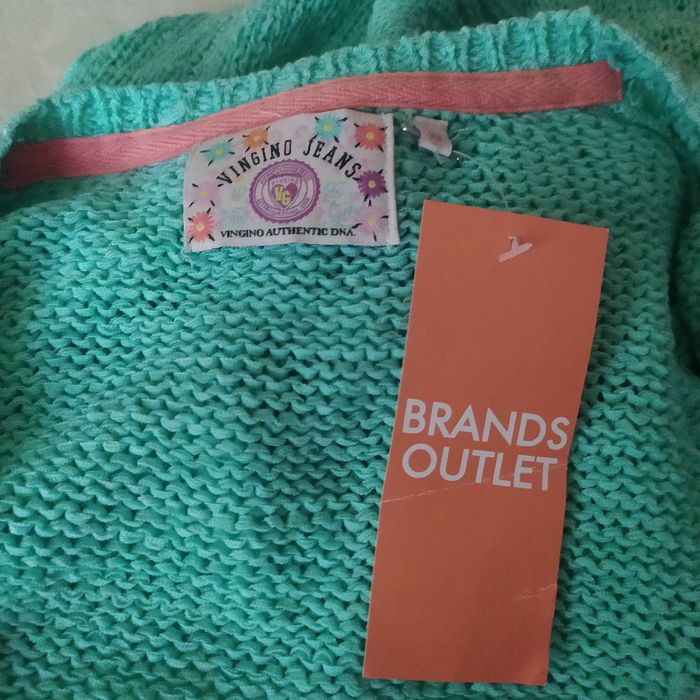 Жіноча кофта в'язана і укорочена блузка