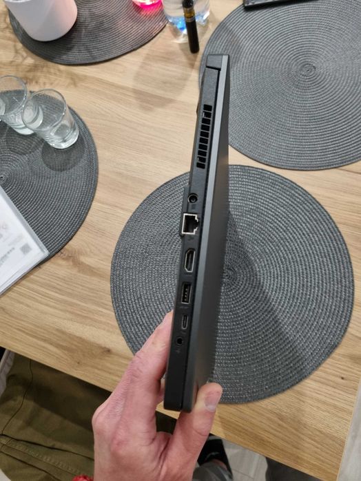 ASUS TUF Dash Gaming F15 i7, 24GB RAM, RTX3060, SSD 512g (mod FX516PM)