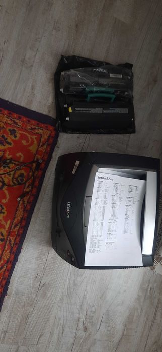 Лазерный ч.б. принтер Lexmark E330.