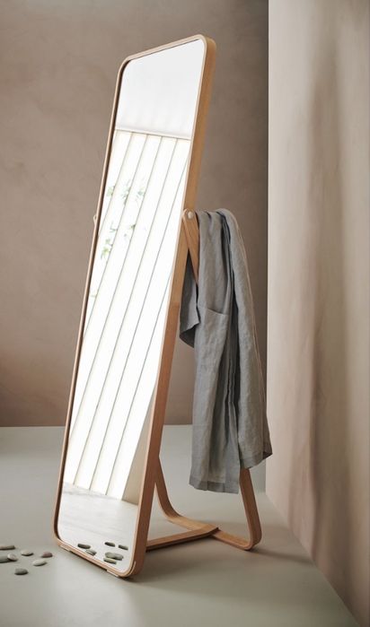 Lustro Ikornnes  IKEA stojące jesion