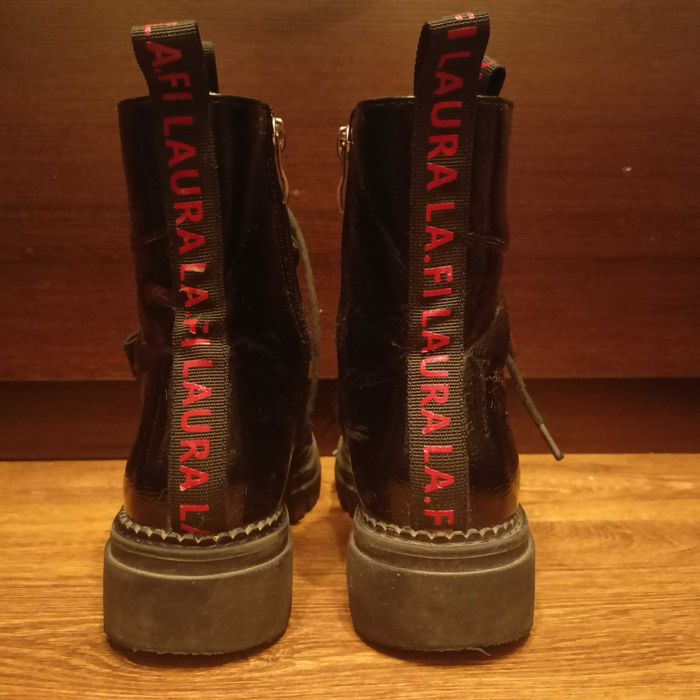 Buty zimowe kozaki Laura.Filaura