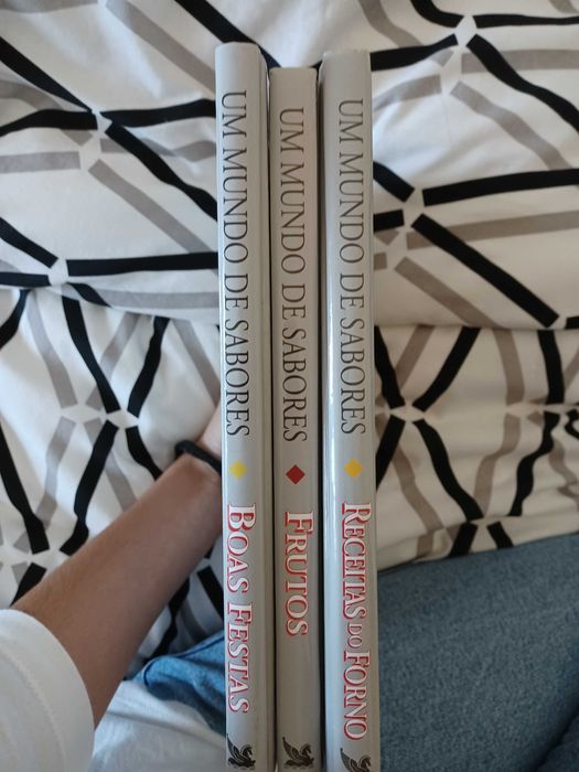 Livros de culinária: Receitas para época festiva, de forno e de frutas