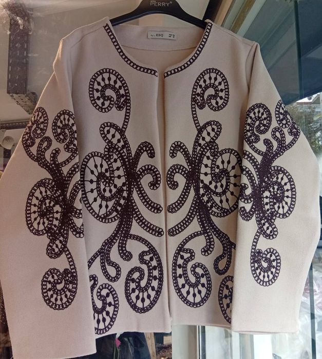 Вишитий піджак, піджак з вишивкою