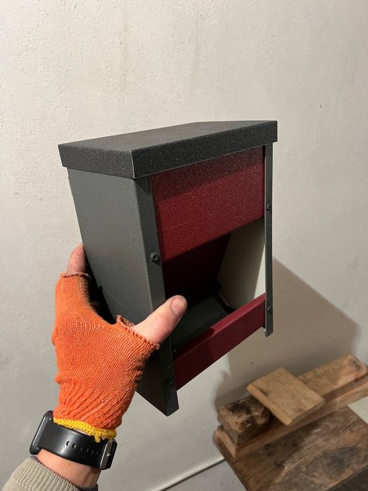 Годівнички, кормушки бункерні для кролів