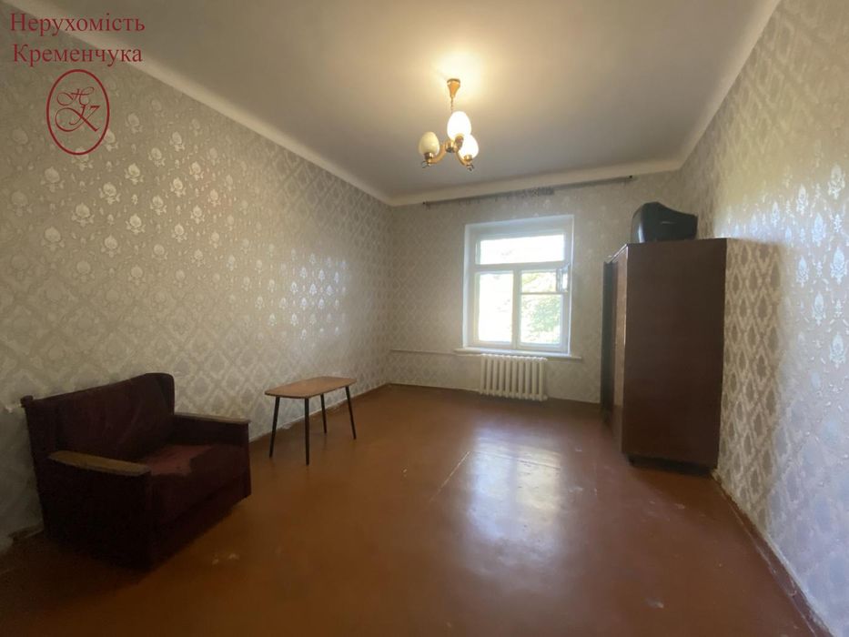 Продам 2 кім кв Крюків! Можна по программі Є відновлення!