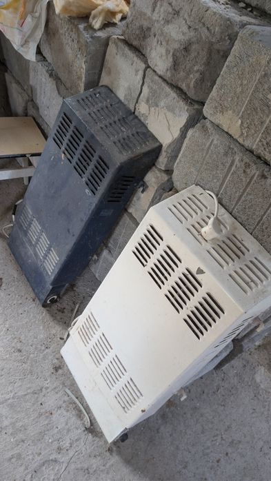 Zabytkowy oldschoolowy grzejnik PRL OPM 2 1600W 2 sztuki
