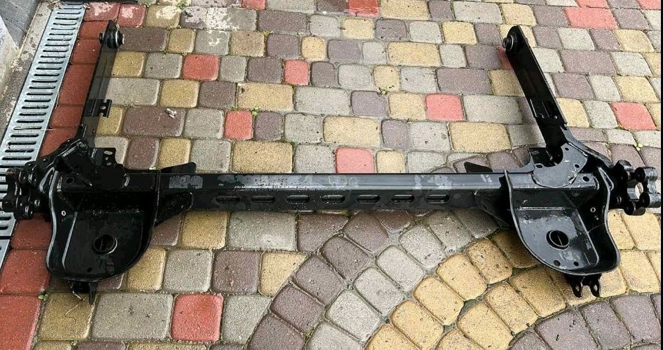 Задня балка Переробка 3 на 2 Renault Reno Trafic Opel Vivaro 1.61.92.0