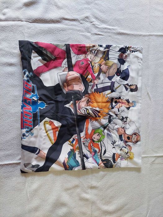 Fronha  com estampado inspirado em Bleach