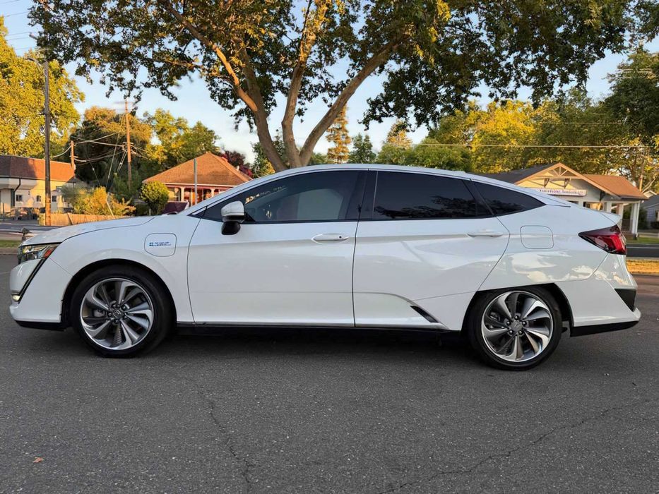 Honda Clarity      2018