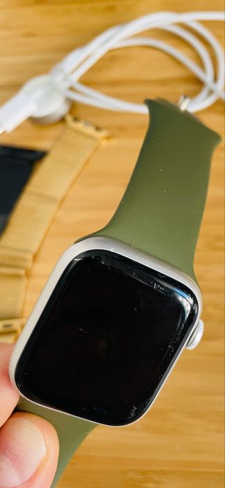 Sprzedam Apple Watch 8 S8 A2770 41 mm
