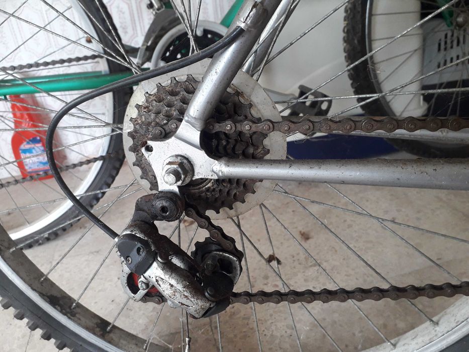 Bicicleta CINZA inteira - ou peças