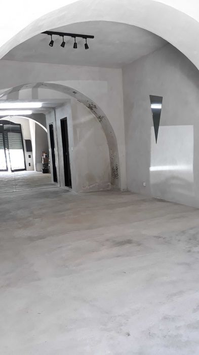 Espaço para arrendamento