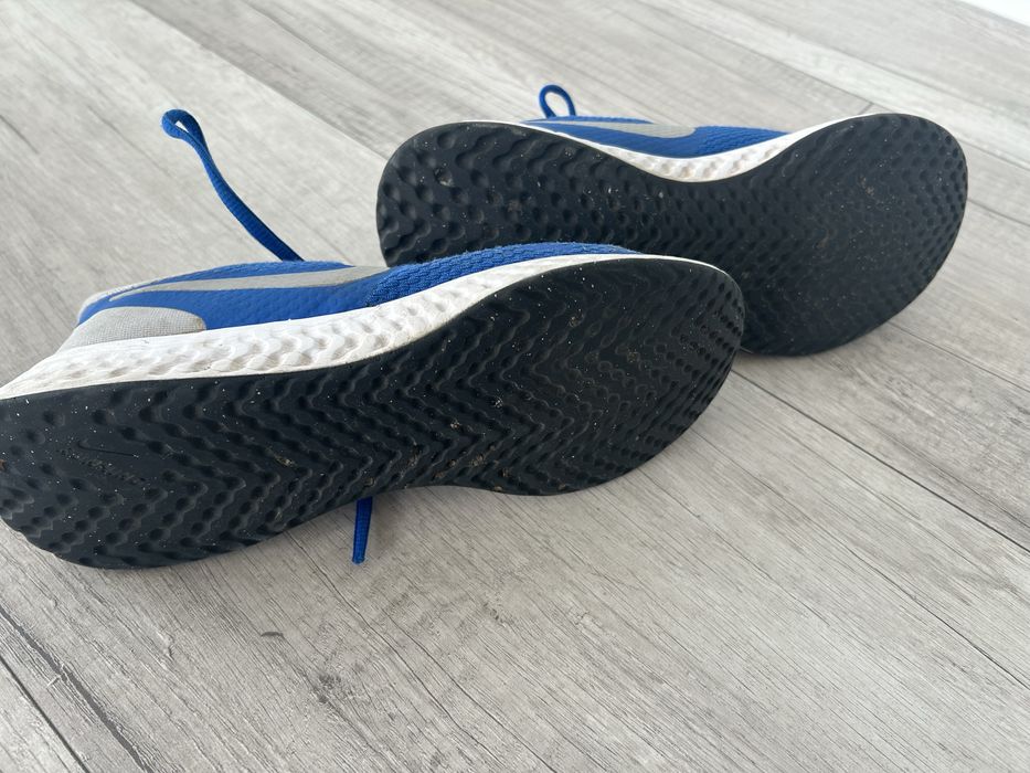 Buty Nike rozmiar 38.5