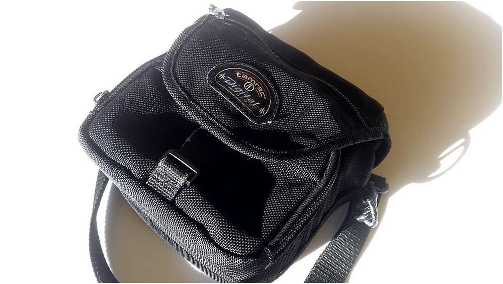 Aparat Foto SONY H200 H300 Akcesoria Ładowarka + Torba + Karta SD 16GB