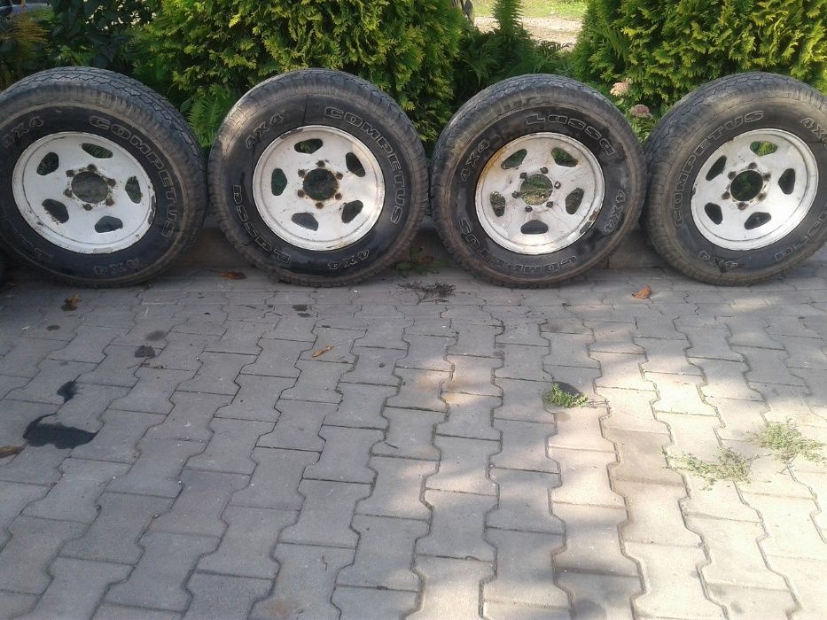 4 Koła Opony Szosowe LASSA 4x4 Competus Pajero Nissan Terrano Frontera