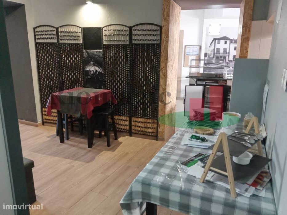 Café/Snack Bar _ Centro de Rio Maior***RIOMAGIC***