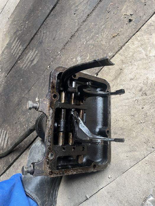 Кпп ГАЗ-53,66 продам 2500