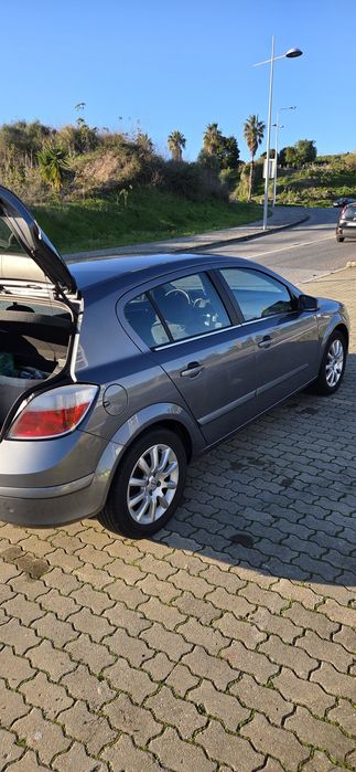 Opel Astra H 1.4.   249500klm