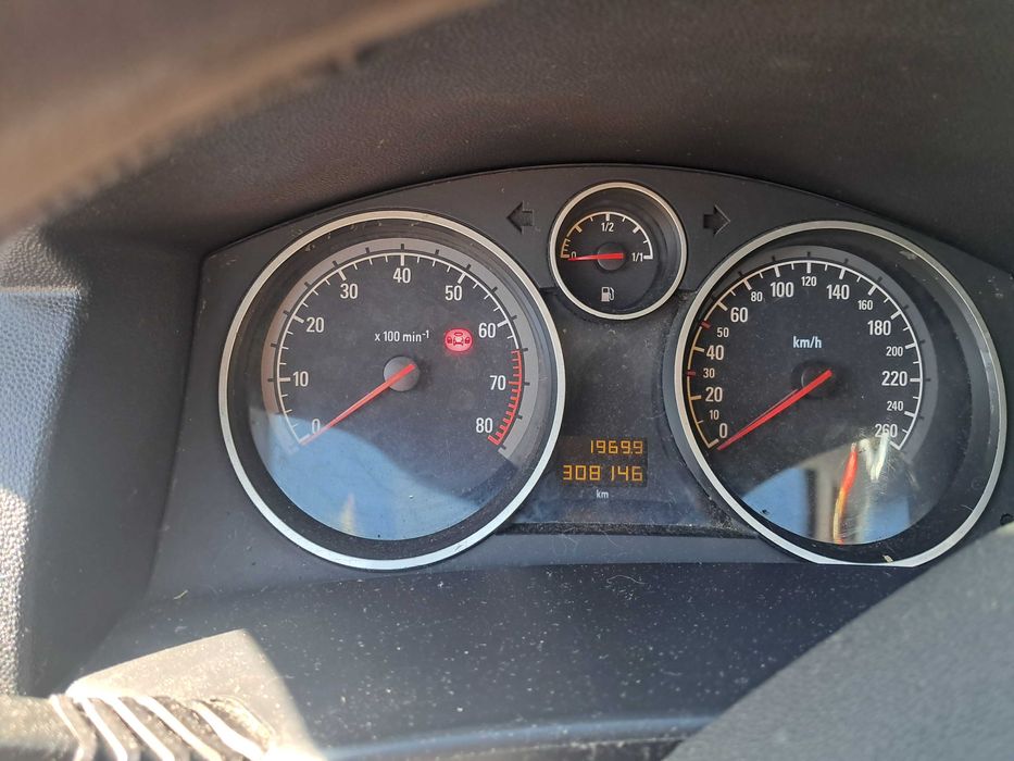 Опель астра н гарне авто