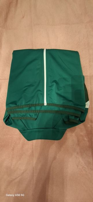 Blusão desportivo novo