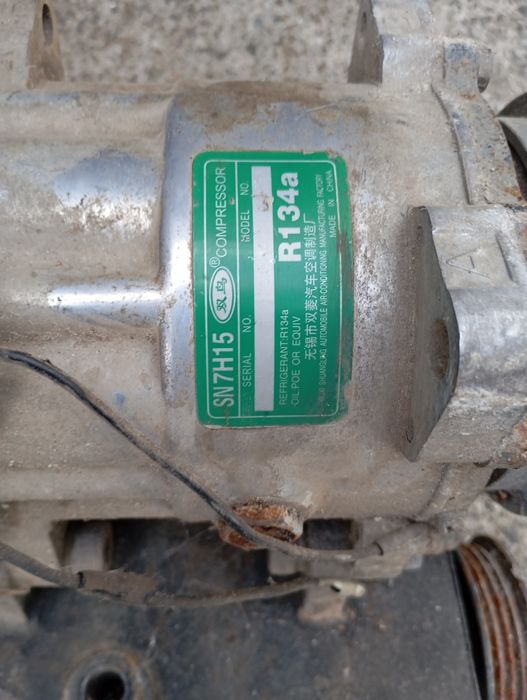 Продам компрессор кондиционера дали шател